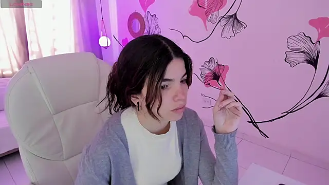 Isabela Fiorelli online show from 12, 4, 2026