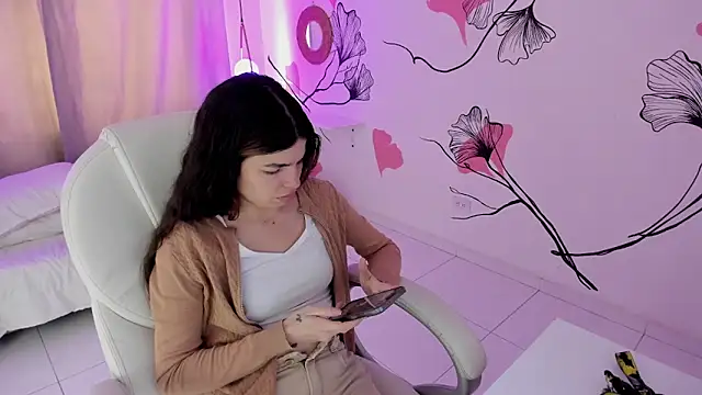 Snapshot of Isabela_Fiorelli chatting on 17, 4, 2026 Isabela Fiorelli online show from 17, 4, 2026