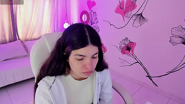 Snapshot of Isabela_Fiorelli chatting on 3, 5, 2026 Isabela Fiorelli online show from 3, 5, 2026