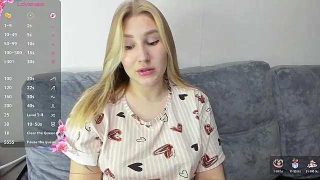 Snapshot of And1sa chatting on 13, 4, 2026 And1sa online show from 13, 4, 2026