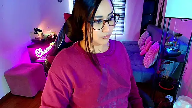 Snapshot of cherryy_bombshelll chatting on 5, 5, 2026 cherryy bombshelll online show from 5, 5, 2026