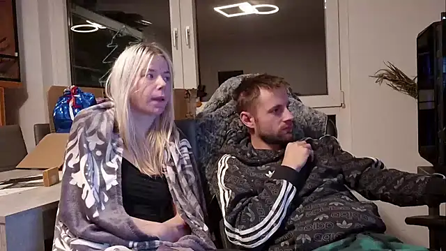 ademandjulia online show from 18, 1, 2026