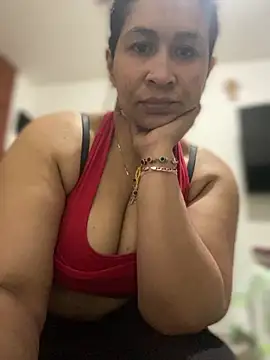 Carola-Ross online show from 15, 4, 2026