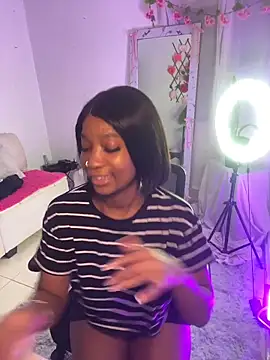 Snapshot of blackgril12 chatting on 6, 2, 2026 blackgril12 online show from 6, 2, 2026