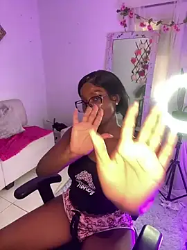 Snapshot of blackgril12 chatting on 21, 2, 2026 blackgril12 online show from 21, 2, 2026