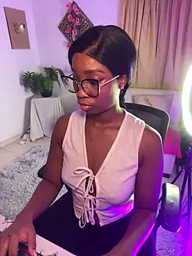 Snapshot of blackgril12 chatting on 7, 3, 2026 blackgril12 online show from 7, 3, 2026