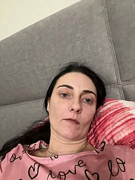 Snapshot of Miroslava1247 chatting on 4, 3, 2026 Miroslava1247 online show from 4, 3, 2026