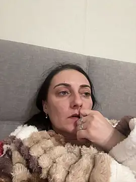 Snapshot of Miroslava1247 chatting on 12, 3, 2026 Miroslava1247 online show from 12, 3, 2026