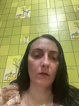 Snapshot of Miroslava1247 chatting on 15, 4, 2026 Miroslava1247 online show from 15, 4, 2026