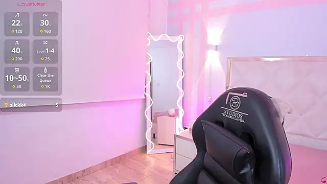 Snapshot of Gaby_tay1 chatting on 23, 4, 2026 Gaby tay1 online show from 23, 4, 2026