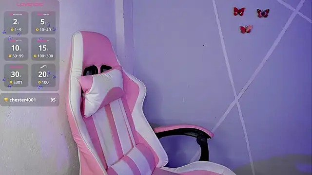 Snapshot of Shari_Watson chatting on 8, 3, 2025 Shari Watson online show from 8, 3, 2025