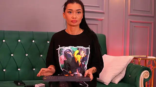 Snapshot of SashaFerrera chatting on 27, 2, 2025 SashaFerrera online show from 27, 2, 2025