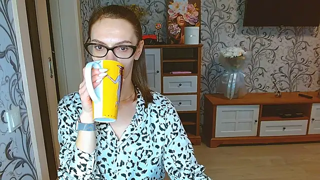 Snapshot of Lady_Sunshine_ chatting on 11, 10, 2025 Lady Sunshine online show from 11, 10, 2025