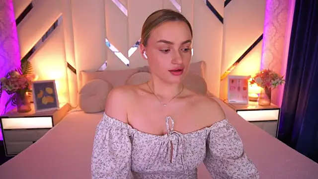 Snapshot of LindsieGreyy chatting on 13, 5, 2026 LindsieGreyy online show from 13, 5, 2026