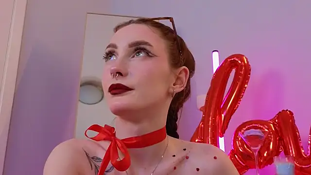 Snapshot of JoYung chatting on 14, 2, 2025 JoYung online show from 14, 2, 2025