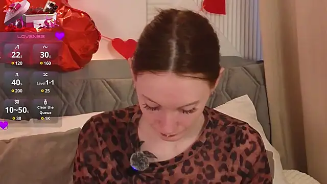 Snapshot of JoYung chatting on 16, 2, 2025 JoYung online show from 16, 2, 2025