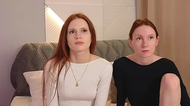 Snapshot of JoYung chatting on 18, 2, 2025 JoYung online show from 18, 2, 2025