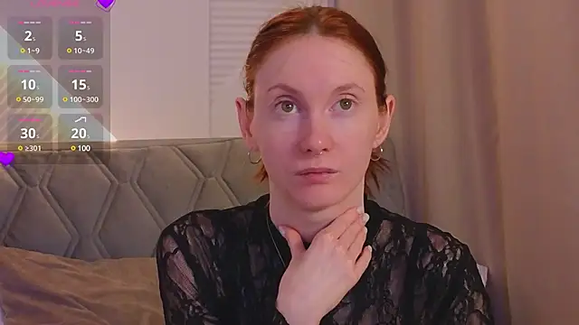 Snapshot of JoYung chatting on 13, 3, 2025 JoYung online show from 13, 3, 2025