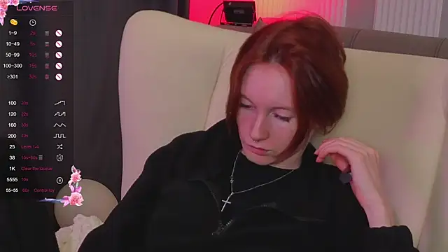 Snapshot of JoYung chatting on 26, 9, 2025 JoYung online show from 26, 9, 2025