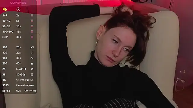 Snapshot of JoYung chatting on 3, 10, 2025 JoYung online show from 3, 10, 2025