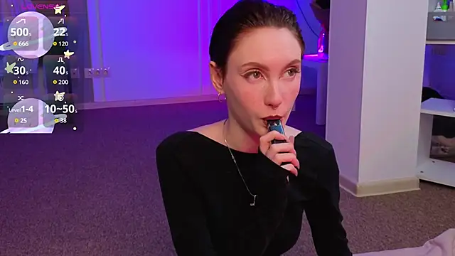 Snapshot of JoYung chatting on 28, 11, 2025 JoYung online show from 28, 11, 2025