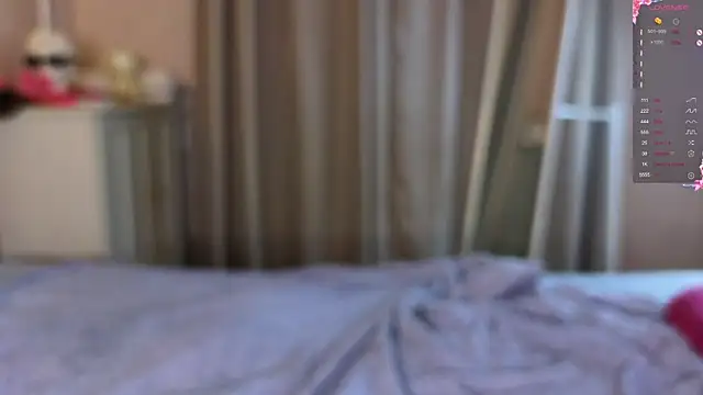 ColleenCox online show from 23, 3, 2025