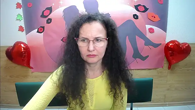 Snapshot of Miroslava_Happi chatting on 2, 10, 2025 Miroslava Happi online show from 2, 10, 2025
