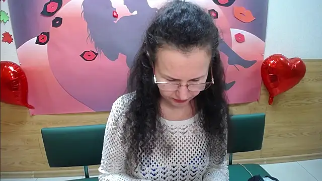 Snapshot of Miroslava_Happi chatting on 20, 10, 2025 Miroslava Happi online show from 20, 10, 2025