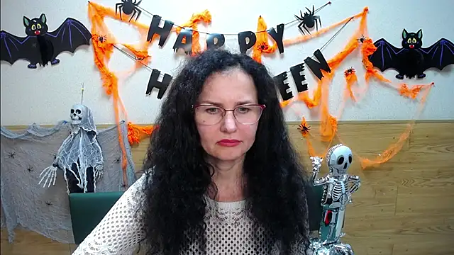 Snapshot of Miroslava_Happi chatting on 2, 11, 2025 Miroslava Happi online show from 2, 11, 2025