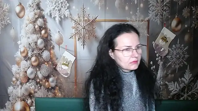 Snapshot of Miroslava_Happi chatting on 15, 12, 2025 Miroslava Happi online show from 15, 12, 2025