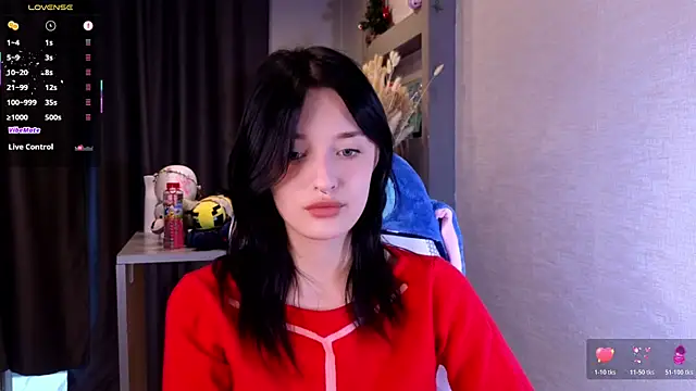 Snapshot of Hisoka_akerley chatting on 13, 7, 2026 Hisoka akerley online show from 13, 7, 2026