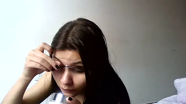 Snapshot of CHLOE_ISABELL chatting on 13, 4, 2026 CHLOE ISABELL online show from 13, 4, 2026