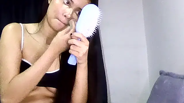 Snapshot of CHLOE_ISABELL chatting on 23, 4, 2026 CHLOE ISABELL online show from 23, 4, 2026