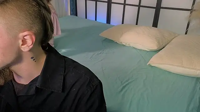 Saint Vicious online show from 15, 3, 2025