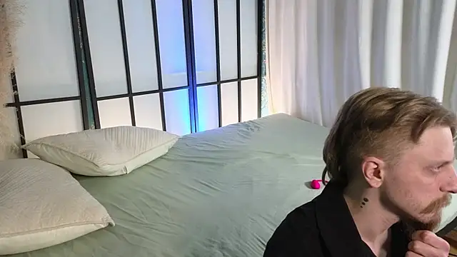 Saint Vicious online show from 22, 3, 2025