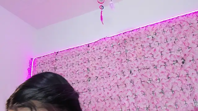 Lynda Bonnie online show from 20, 11, 2025