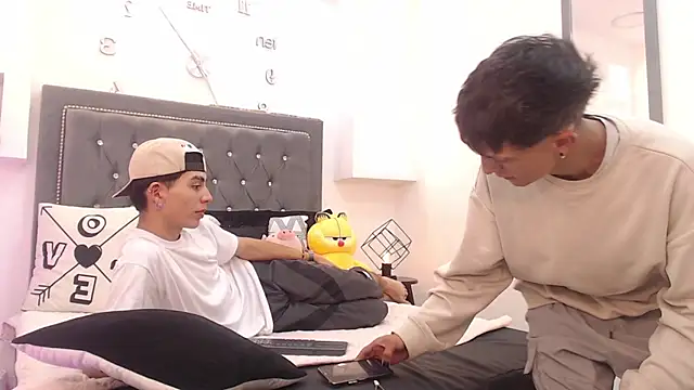 MaikyCooper online show from 8, 3, 2025