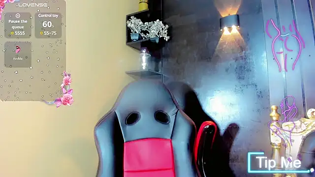 emelly horny  online show from 6, 3, 2025