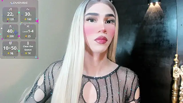 emelly horny  online show from 11, 3, 2025