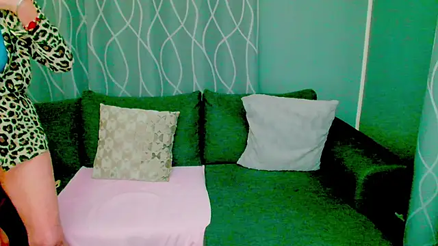 adeleadison online show from 28, 10, 2025