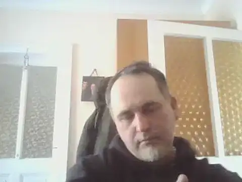 Snapshot of Szolga10 chatting on 10, 2, 2025 Szolga10 online show from 10, 2, 2025