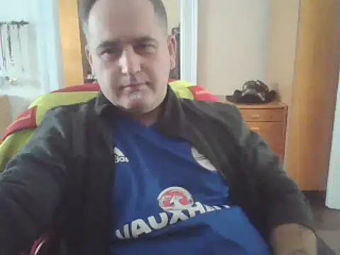 Snapshot of Szolga10 chatting on 28, 9, 2025 Szolga10 online show from 28, 9, 2025