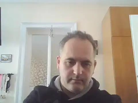 Snapshot of Szolga10 chatting on 25, 10, 2025 Szolga10 online show from 25, 10, 2025