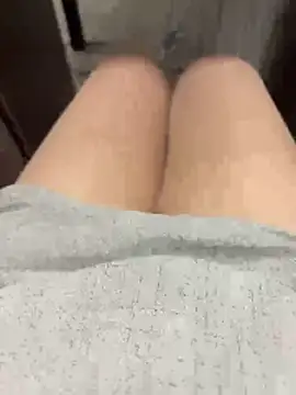 Snapshot of Mia-77 chatting on 2, 4, 2026 Mia-77 online show from 2, 4, 2026