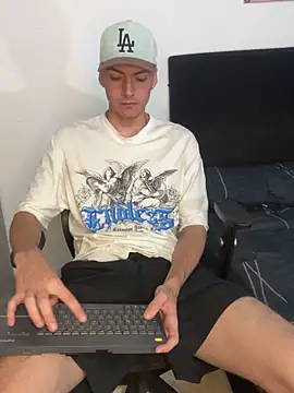 Snapshot of jacknoriz chatting on 18, 2, 2025 jacknoriz online show from 18, 2, 2025