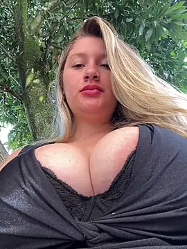 Snapshot of aurora_coldd chatting on 7, 2, 2026 aurora coldd online show from 7, 2, 2026