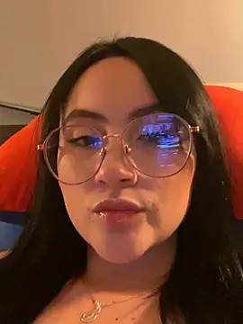 Snapshot of ValentinaOrtiz3 chatting on 24, 10, 2025 ValentinaOrtiz3 online show from 24, 10, 2025