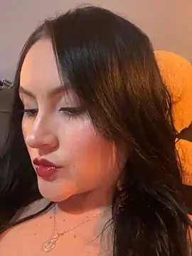 Snapshot of ValentinaOrtiz3 chatting on 28, 11, 2025 ValentinaOrtiz3 online show from 28, 11, 2025