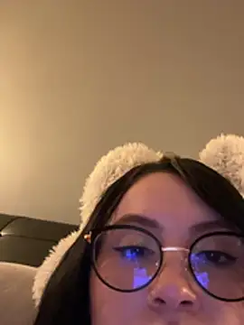 Snapshot of ValentinaOrtiz3 chatting on 3, 3, 2026 ValentinaOrtiz3 online show from 3, 3, 2026