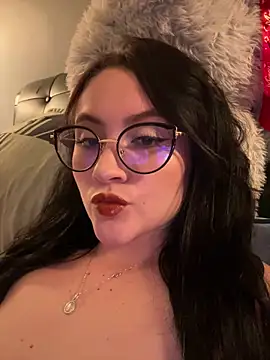 Snapshot of ValentinaOrtiz3 chatting on 6, 3, 2026 ValentinaOrtiz3 online show from 6, 3, 2026